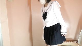 【覗き見】バ◯ケ部キャプテンと女子マネの淫らな行為。