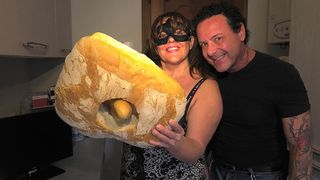 I M HAPPY IN THE SANDWICH