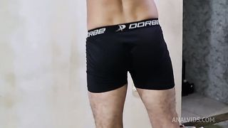 Fui ajudar com marido de aluguel .