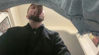 SUCKING MY FRIEND DICK AFTER PARTY