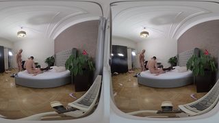 LADY GANG S SLOBBERY FACIAL FROM PORNO DAN S BUDDY S HUGE DICK!