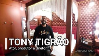 VITORIA BEATRIZ em GONZOS & GOZOS 4