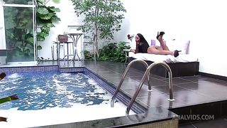 Trepei gostoso com a trans morena