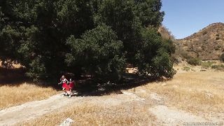 Megan Sage Cheers Sandy Fantasy up by licking her snatch