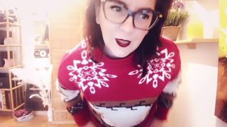 Hairy pussy masturbation