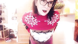 Hairy pussy masturbation