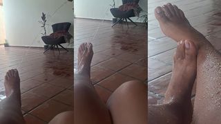 CLIENTE QUIS MIJAR NO MEU PE, E EU DEIXEI CLAROOO