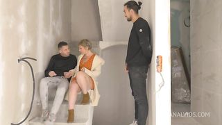 4k Double penetration blondie fucked on stairs