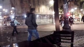 Aghata quente nao tinha dinheiro pra mim pagar meu dolares americano pagou de outro jeito trazendo gostoso