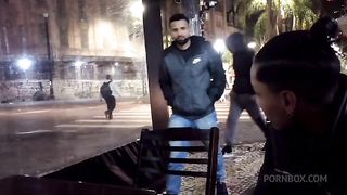 Aghata quente nao tinha dinheiro pra mim pagar meu dolares americano pagou de outro jeito trazendo gostoso