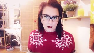 Hairy pussy masturbation and farts 4K