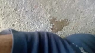 PANTALON ORINADO Y RICO PAJAZO MANANERO