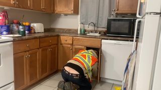 Plumber takes teen virginity before prom emodream1998 .many vids.com