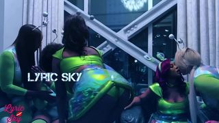 YUM THEE BOSS, MZ. DANI, LYRIC SKY, CANDACE VON, AND JORDYN FALLS COSPLAY ALIEN PUSSY INVASION