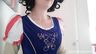 very vulgar Snowhite, not a real princess