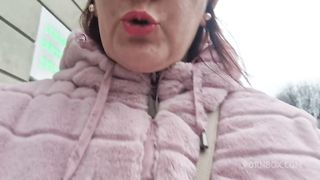 Real wonderful farts while walking in the city center 4K