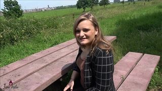 INTERNET VERARSCHE!!! FREMDER VERKAUFER BEKOMMT BJ UND HAUT DANN EINFACH AB!