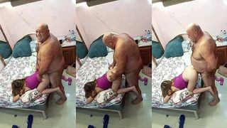 ELA DISSE QUE DE QUATRO ELA GONSEQUE GOZAR FACIL FACIL --- O COROA GOSTA---