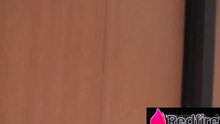 Manu Fox fodeu com dois no motel com Anal e leite na cara