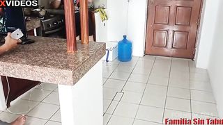 My uncle came to take advantage of me again when I'm home alone