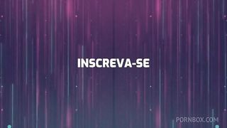 Meio primo alisou minha buceta me deixou cheia de tesao