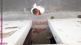 Touriste francaise baisee par 2 gars sur un chantier en espagne - BTS