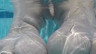 JULZ GOTTI GETS FREAKY WITH VALENTINA JEWELS DURING A HOT SUMMER THREESOME