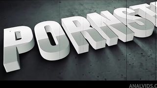 Loirinha safadas se exibindo no carro e dando cuzinho na praca | Charlotte | LP Producoes