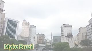 Eu. Fue na casa da Debora Fire faser uma despedida de ano novo por que eu iria viajar e rolou uma bricadeira de sexo eu e ela