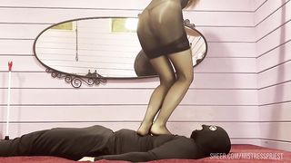 Nylon Mistress trample her slave
