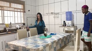 Mesmo cansado tive que comer gostoso essa gostosa