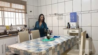 Mesmo cansado tive que comer gostoso essa gostosa
