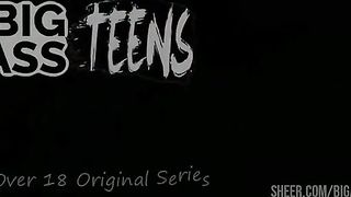 I watch a movie with my niece and we end up fucking on the sofa