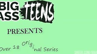 I rip my niece's pantyhose