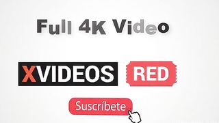 colegiala follando en el sofa ante de ir al college