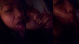 SHE LOOK SO SEXY SUCKING ME OFF