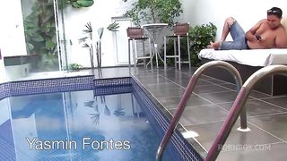 Ass Fingering, horny blowjobs and deep ass breaks to a mega dicks, enjoy shemale threesome