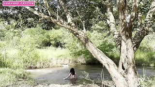 NAO RESISTE AO VER UM PUNHETEIRO BATENDO UMA PRA MIM LOGO CHAMEI ELE PRA MAS PERTO E FUDIR COM ELE NO PELO E O SAFADO NAO SE SEGUROU E ESPORROU DENTRO DA MINHA BUCETA fit: MARCIO BAIANO OFICIAL