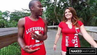 LIFEGUARD SUMMER JOB : SAVING LIVES AND SUCKING DICK