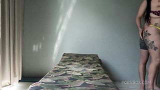 levando pica na sauna