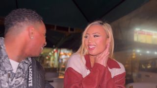 UN DIA CON KAZUMI EN BARCELONA: ME LA FOLLO EN EL HOTEL 5 VECES SEGUIDAS Y LE ROMPO EL CULO