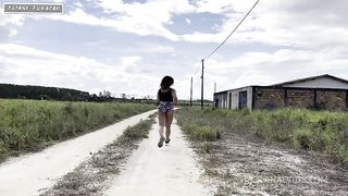 Fui fodida pelo trabalhador na obra.o cara aproveitou que estava me masturbando.pra me foder toda ate o cu deixando todo melado de porra e bosta