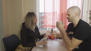 TEA CHAT AND PEGGING