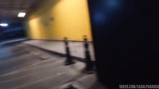 Transando com o faxineiro do mercado