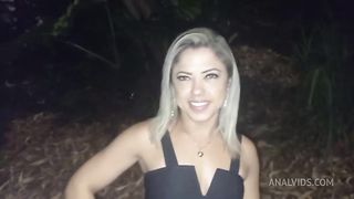 Flagra de sexo na praca