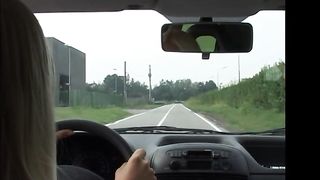 Auto stop is a good think if you go in the car with stunning blonde angel trans