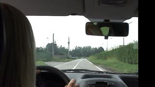 Auto stop is a good think if you go in the car with stunning blonde angel trans