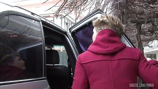 Sabrina and Isabelice so excited for the meeting with a black guy