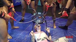 GGG JOHN THOMPSON DEVOT, PISSING, EXTREME - AZURA ALII UND DAISY LEE UND PHOENIX MADINA