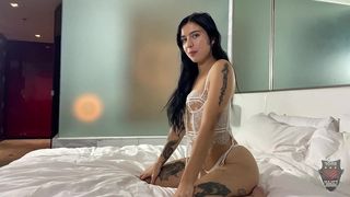 BRUNETTE NOVA FLAME GETS DOGGY STYLED & FACIALIZED BY ROME MAJOR!